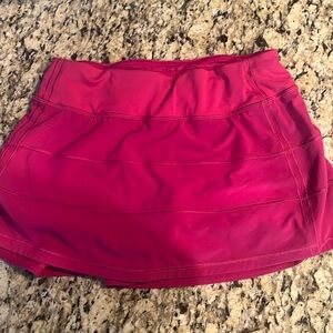 pace breaker women’s lululemon skirt. ripened rasberry
